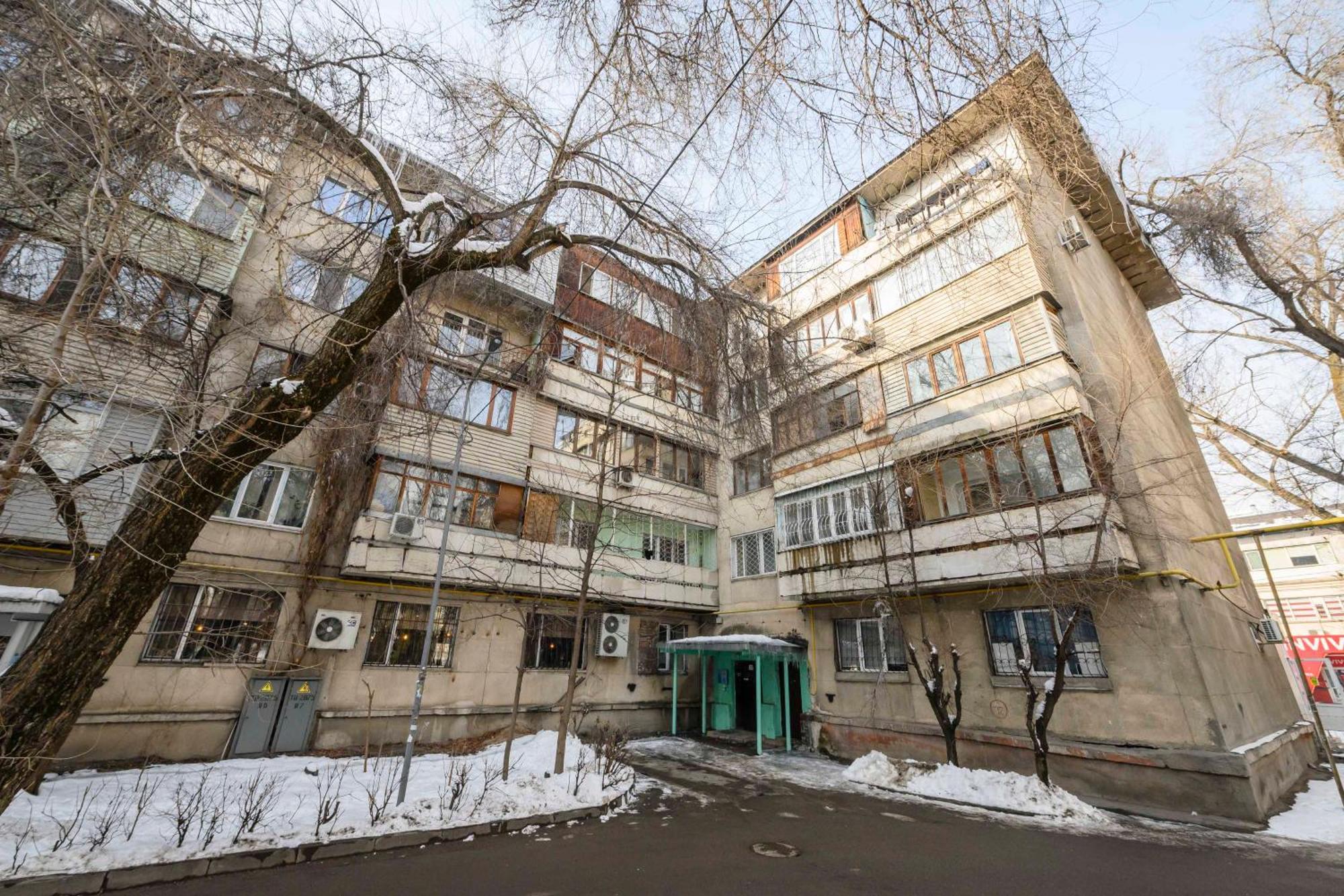 Mid-Century Charm Apartments В Центре Алматы Exterior photo